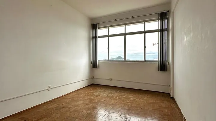 Apartamento 3 dormitórios no centro