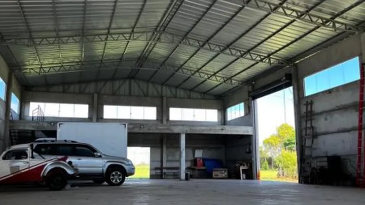 Pavilhão na BR 392