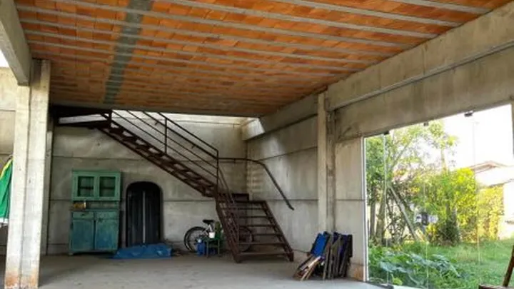 Pavilhão na BR 392