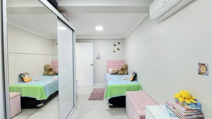 Apartamento 03 dormitórios com garagem