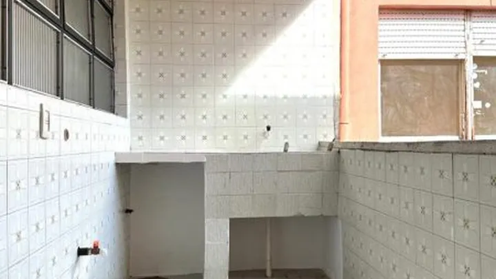 Apartamento 03 dormitórios com garagem central