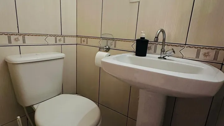 Apartamento 2 dormitórios com garagem
