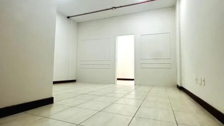 Sala comercial próxima ao fórum