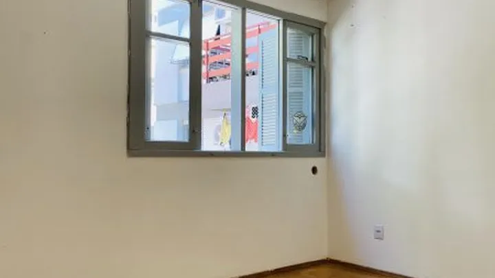 Apartamento de 3 dormitórios central