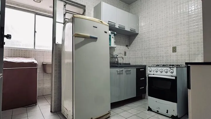 Apartamento 02 dormitórios com garagem central
