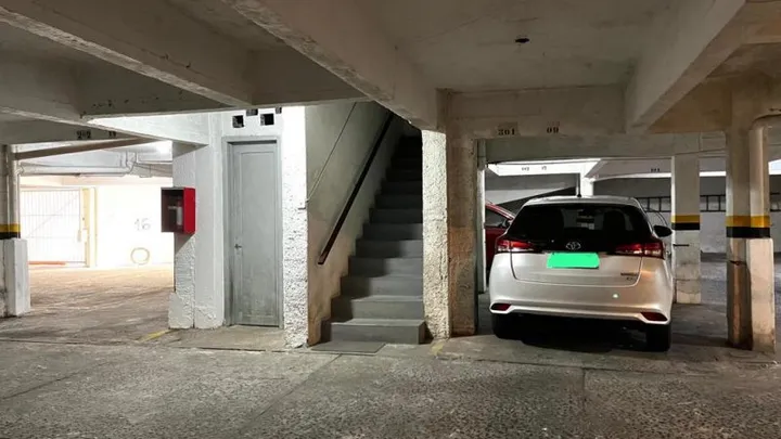 Apartamento 2 dormitórios e com garagem