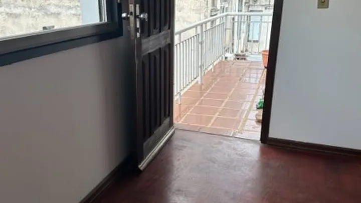 Apartamento 2 dormitórios com garagem