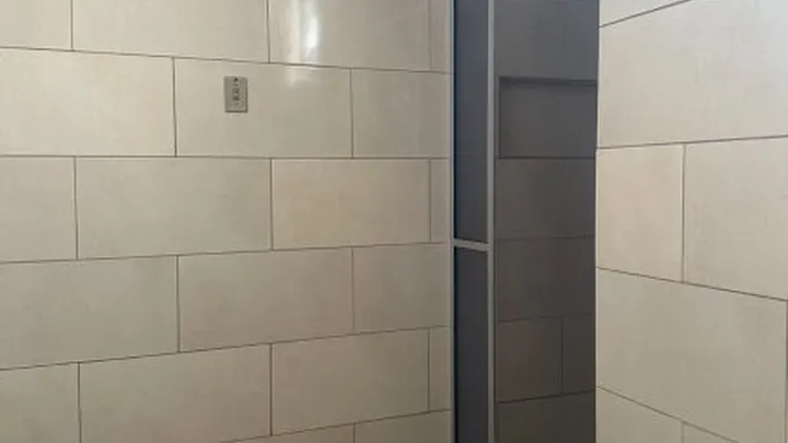 Apartamento 2 dormitórios com garagem
